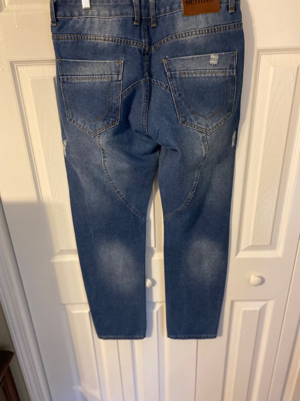 Jeans - Picture 2 of 6